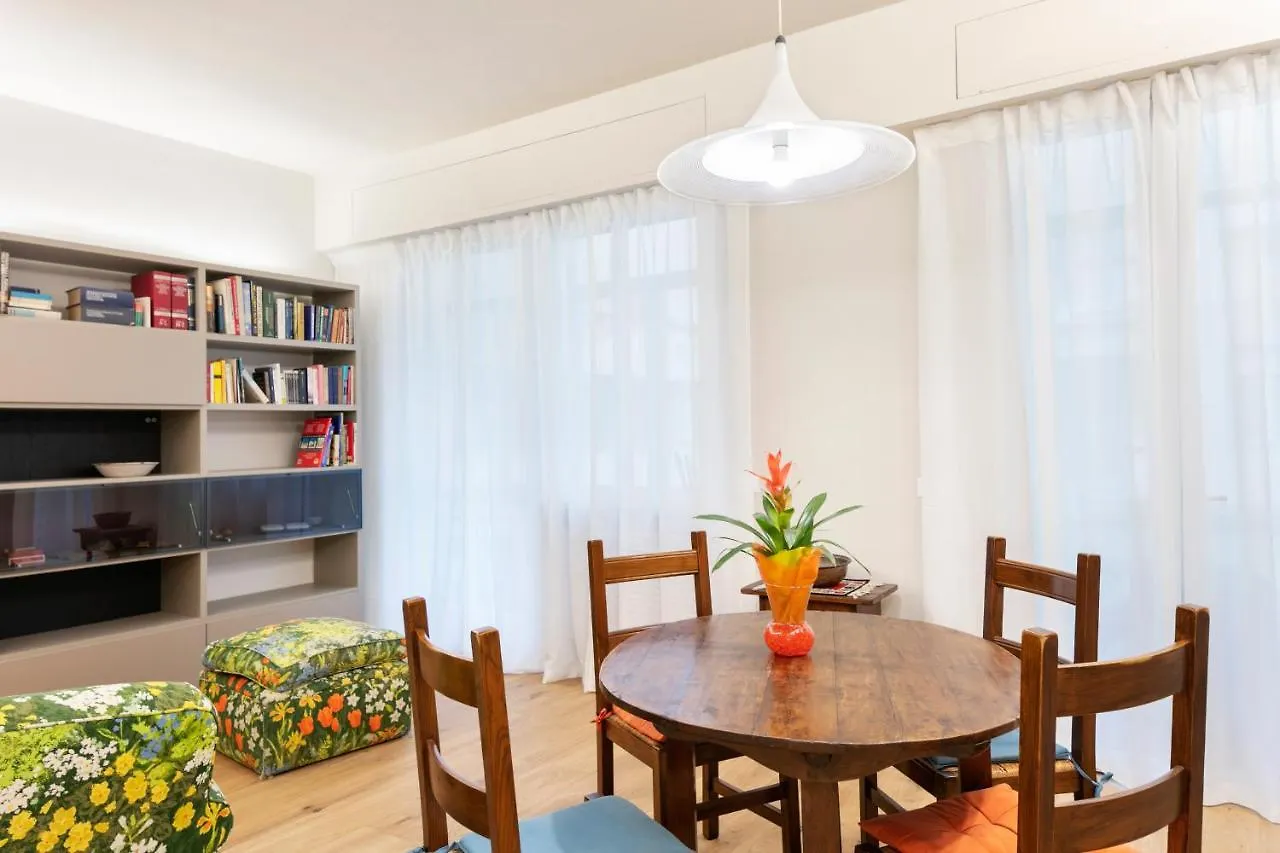 Giovanni Angelico Wood And Design Apartment Florence