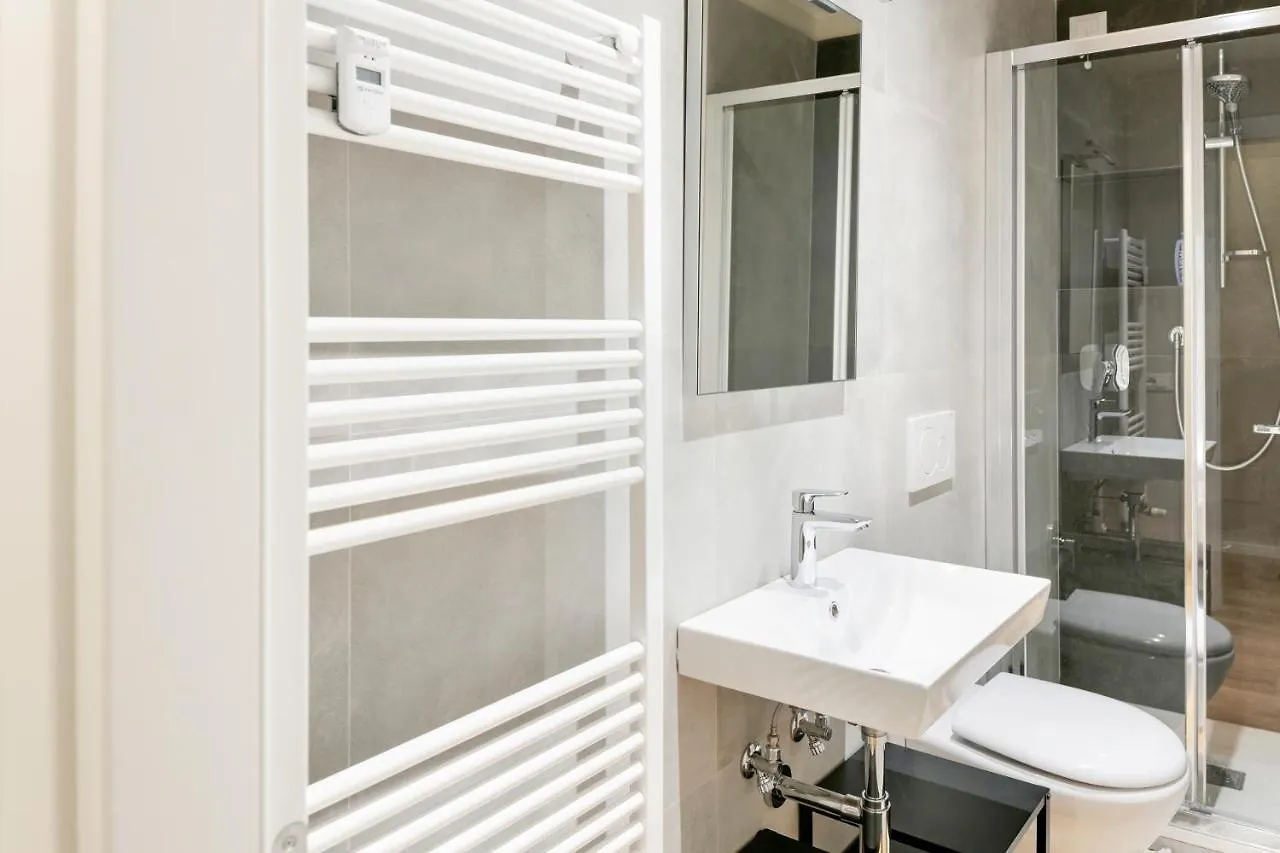 Giovanni Angelico Wood And Design Apartment Florence Italy